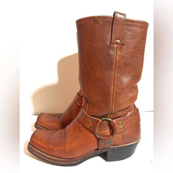 Frye Shoes - Frye Brown distressed Leather Western motorcycle ankle boots square toes soles